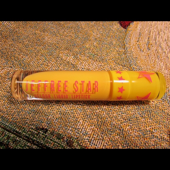Jeffree 🌟 Discontinued Queen Bee 💄 - Picture 3 of 5